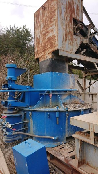 コトブキ技研工業製粉砕機の注目画像