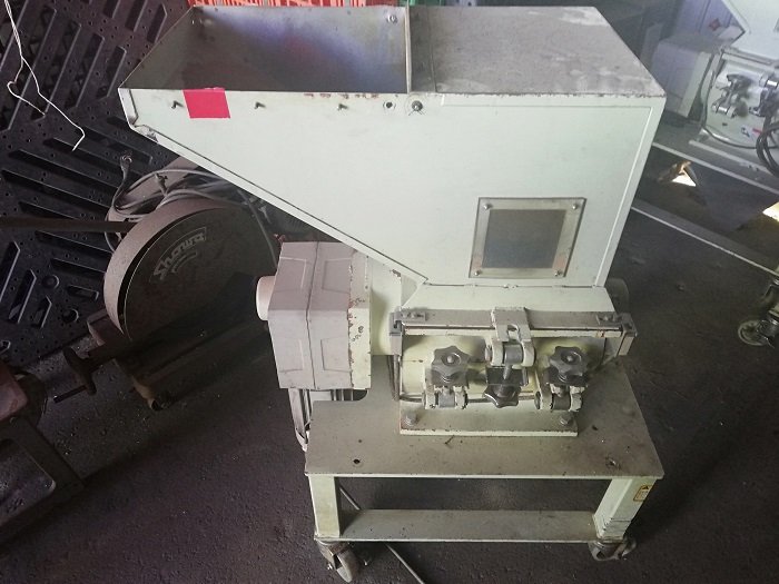 松井製作所製粉砕機の注目画像