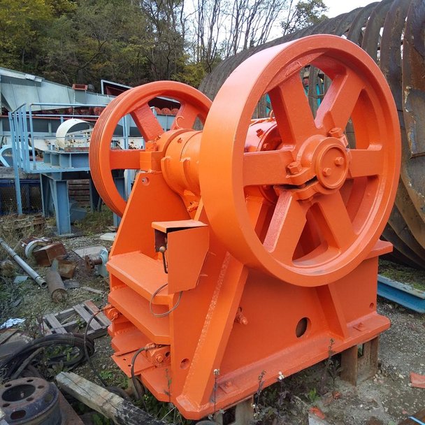 郷鉄工所製破砕機の注目画像