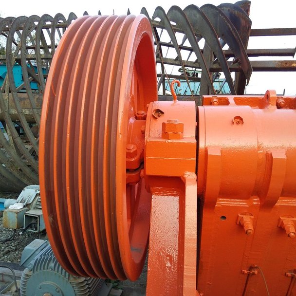 郷鉄工所製破砕機の詳細画像｜3枚目