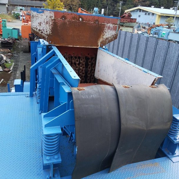 日鉄鉱業製破砕機の詳細画像｜2枚目