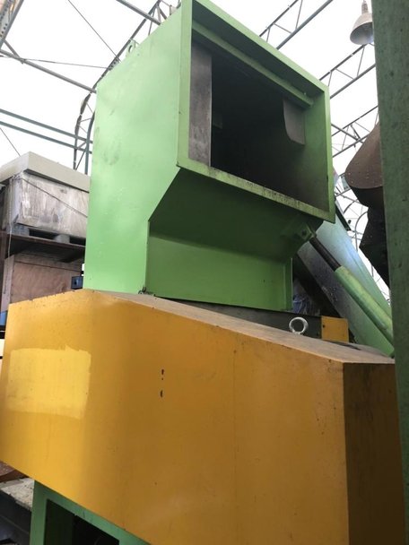 新南製粉砕機の注目画像