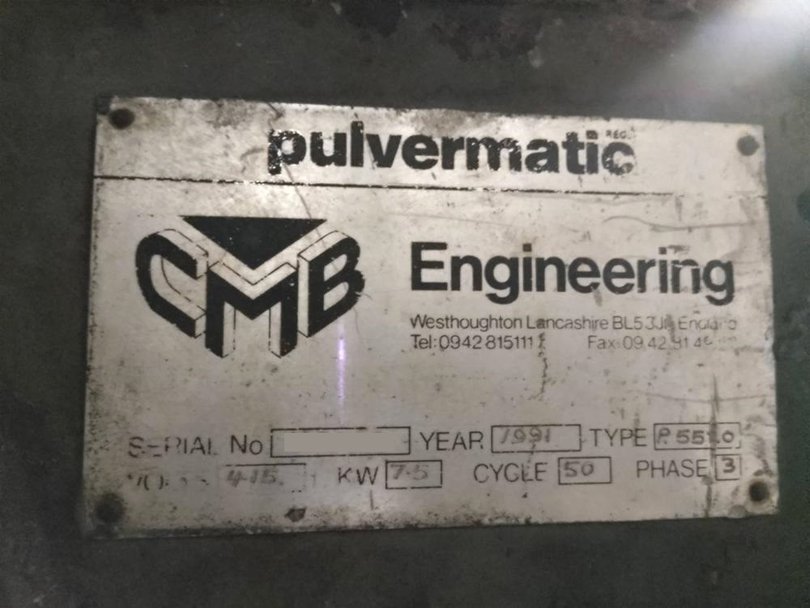 イギリス製破砕機の詳細画像｜1枚目
