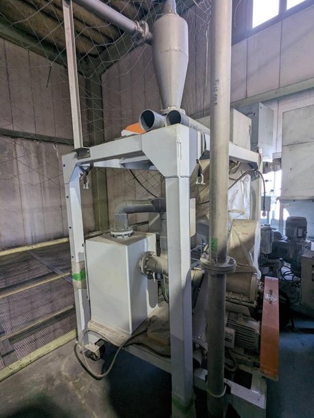 槙野産業製粉砕機の詳細画像｜2枚目