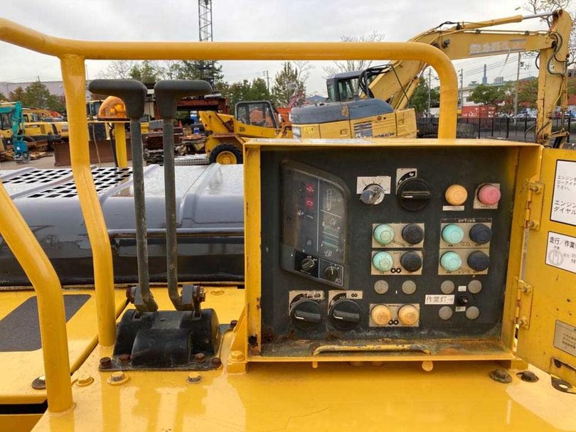 コマツ製破砕機の詳細画像｜9枚目