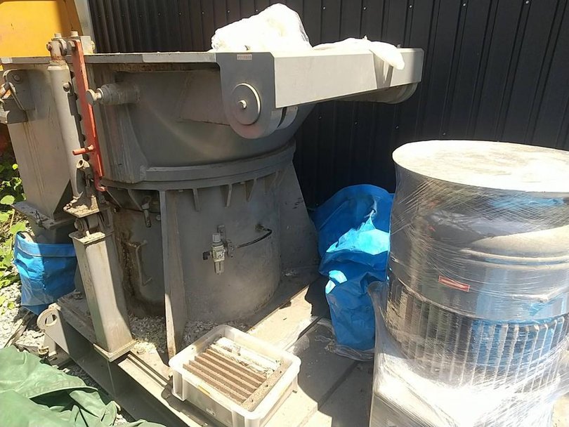 オリエント製粉砕機の詳細画像｜5枚目