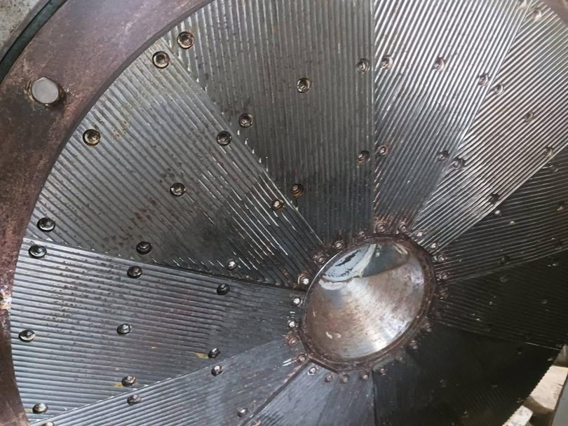 シグマ精機製粉砕機の詳細画像｜4枚目