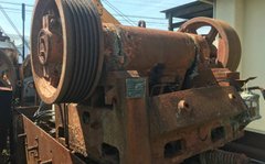 寿工業製破砕機のサムネイル