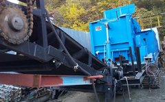 日鉄鉱業製破砕機のサムネイル