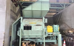 御池鐵工所製破砕機のサムネイル