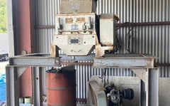 ダイコー精機製粉砕機のサムネイル