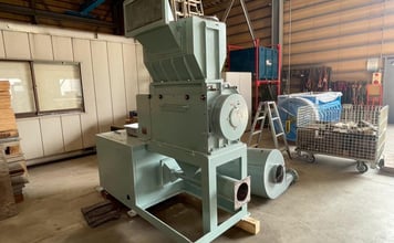 ホーライ製粉砕機のサムネイル